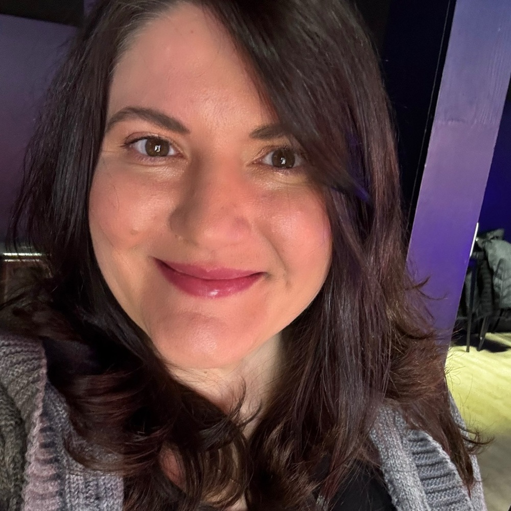 Meet your Posher, Carrie